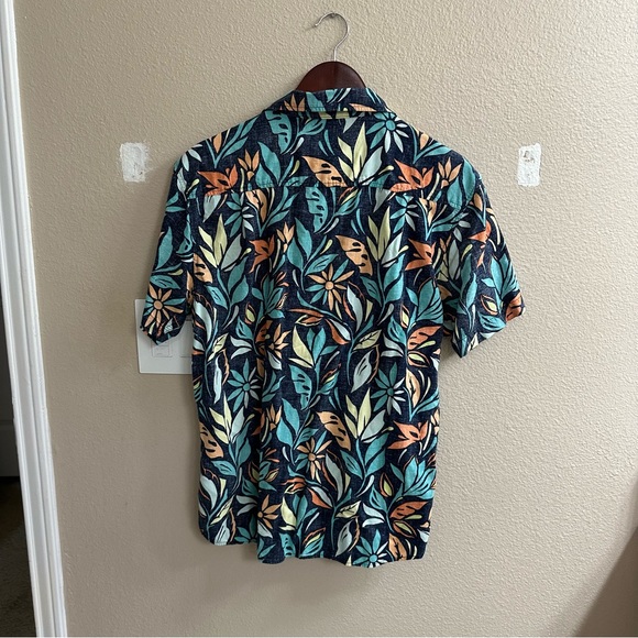 O’Neil Sol Button Down Tropical Shirt - Picture 5 of 7